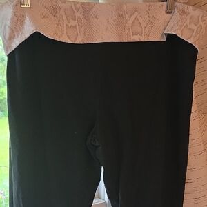 NWOT Victoria's Secret Pink "Snakeskin" Patterned & Black Leggings